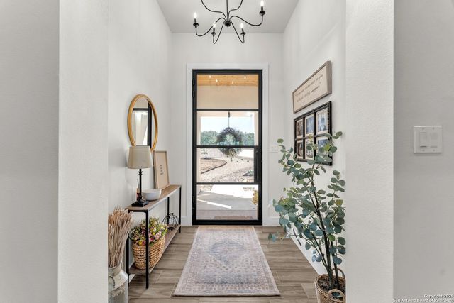 740 Sharp Springs, Bulverde, TX 78163