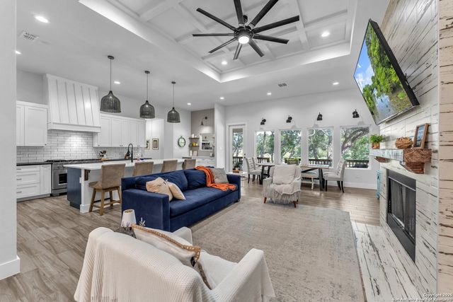 740 Sharp Springs, Bulverde, TX 78163