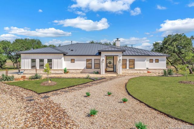 740 Sharp Springs, Bulverde, TX 78163