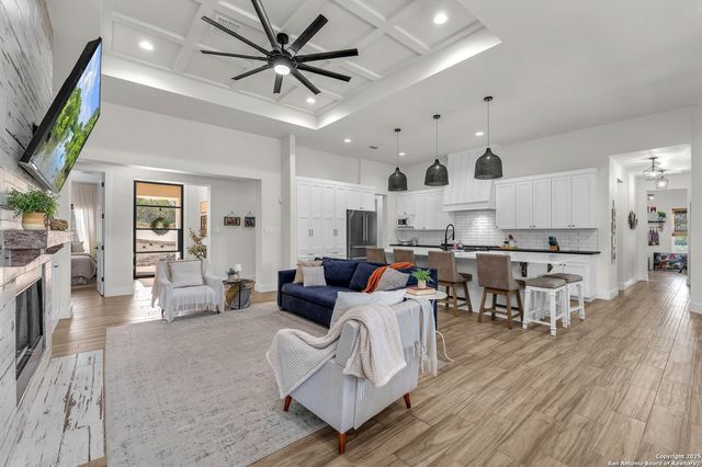 740 Sharp Springs, Bulverde, TX 78163