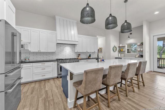 740 Sharp Springs, Bulverde, TX 78163