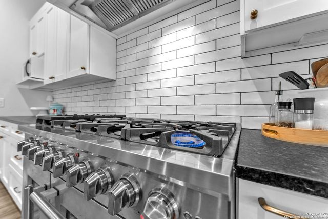 740 Sharp Springs, Bulverde, TX 78163