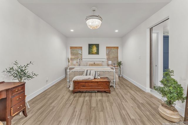 740 Sharp Springs, Bulverde, TX 78163