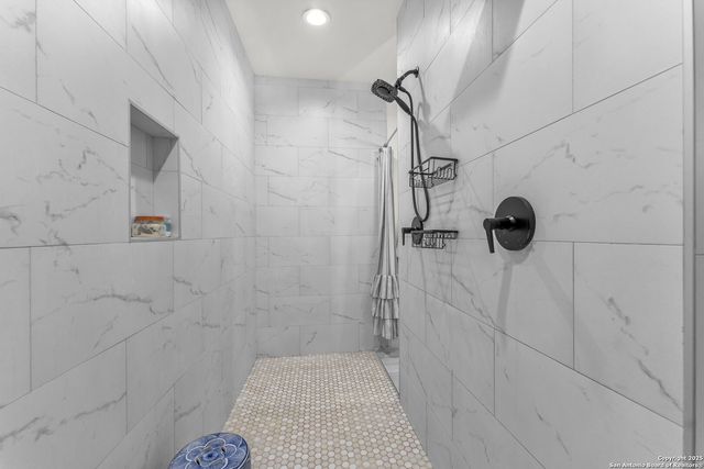 740 Sharp Springs, Bulverde, TX 78163