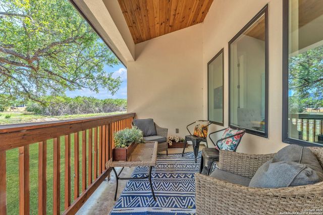 740 Sharp Springs, Bulverde, TX 78163