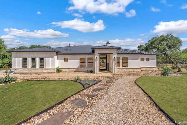 740 Sharp Springs, Bulverde, TX 78163