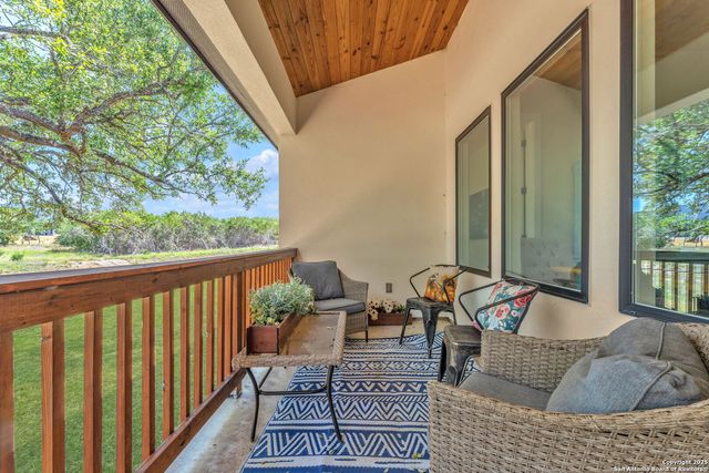 740 Sharp Springs, Bulverde, TX 78163