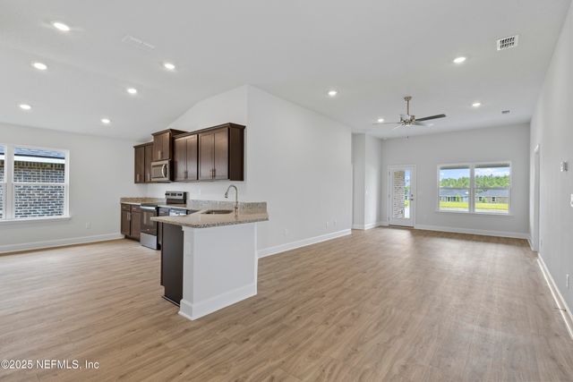 3366 MEADOW RIDGE Place, Green Cove Springs, FL 32043