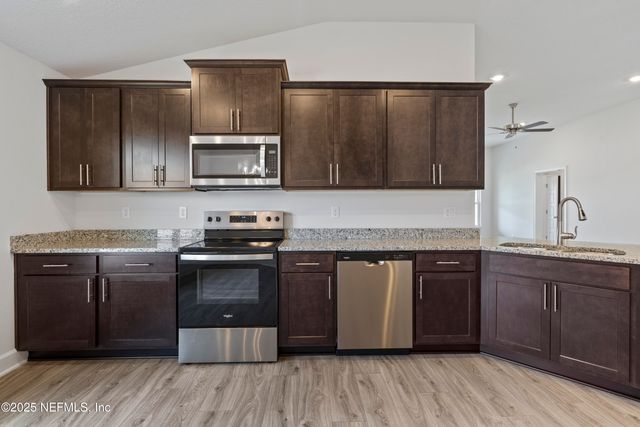 3366 MEADOW RIDGE Place, Green Cove Springs, FL 32043