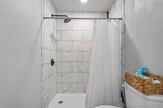 1419 W Oklahoma, Sulphur, OK 73086