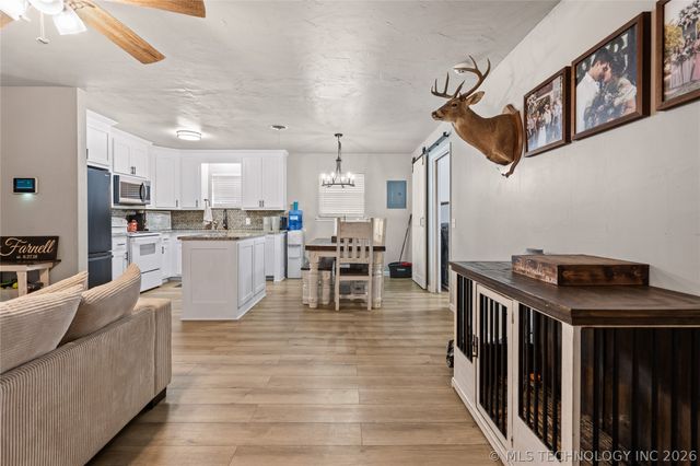 1419 W Oklahoma, Sulphur, OK 73086