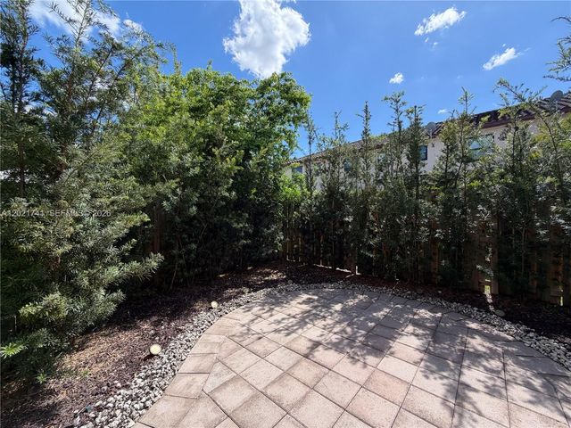 24950 SW 114th Ave, Homestead, FL 33032
