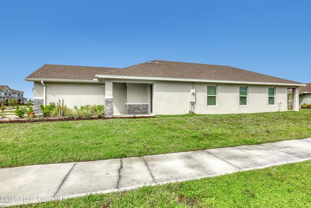 1029 Canfield Circle SE, Palm Bay, FL 32909