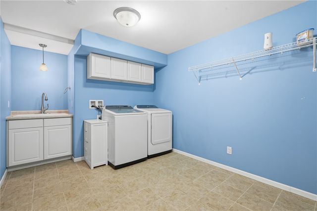 6383 Cope Drive, Marion, IA 52302