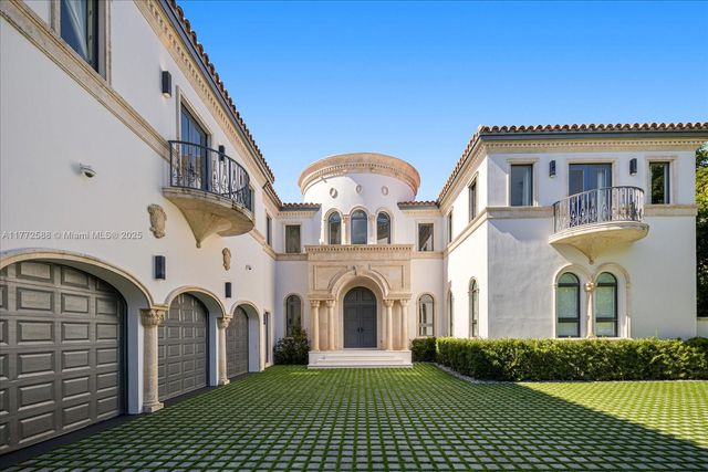 4340 N Bay Rd, Miami Beach, FL 33140