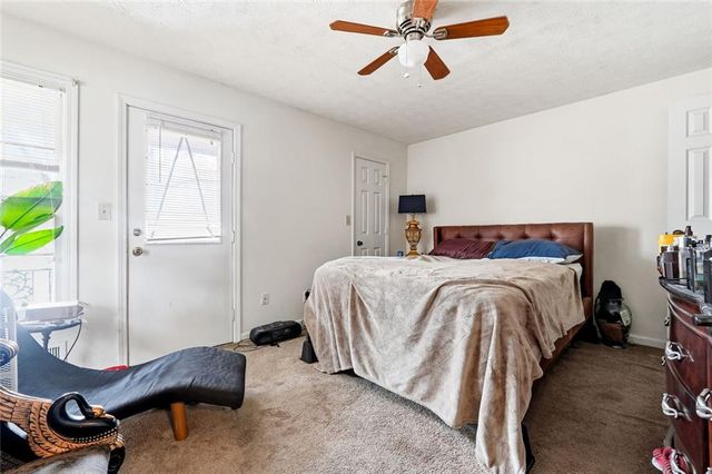 2129 Golfview SE Drive, Conyers, GA 30013