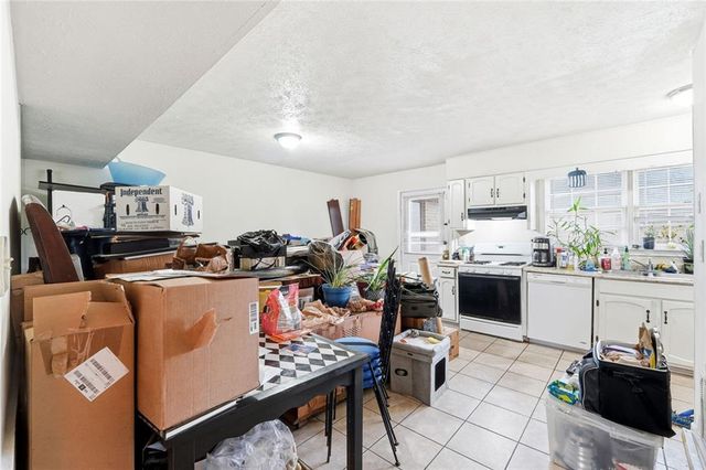 2129 Golfview SE Drive, Conyers, GA 30013