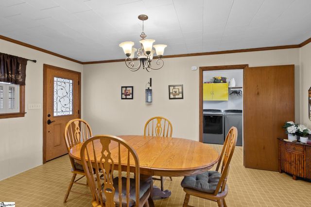 1026 Sunset Boulevard, Clinton, SC 29325