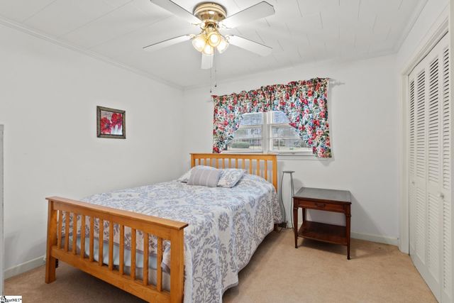 1026 Sunset Boulevard, Clinton, SC 29325