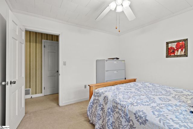 1026 Sunset Boulevard, Clinton, SC 29325