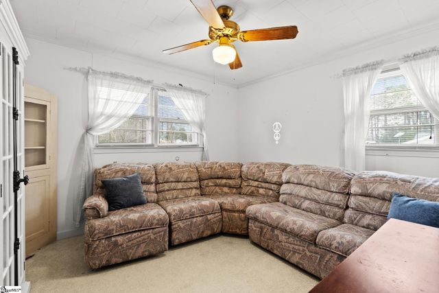 1026 Sunset Boulevard, Clinton, SC 29325