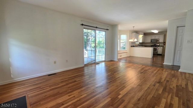 31 Summit Rd, Green Twp., NJ 07821