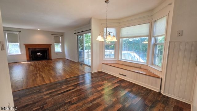 31 Summit Rd, Green Twp., NJ 07821