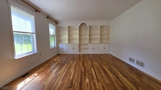 31 Summit Rd, Green Twp., NJ 07821