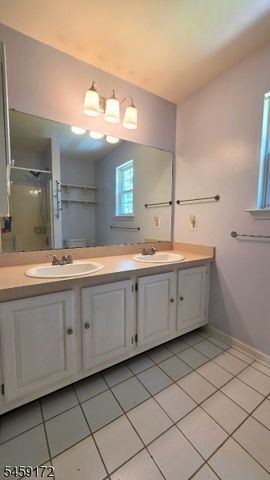 31 Summit Rd, Green Twp., NJ 07821