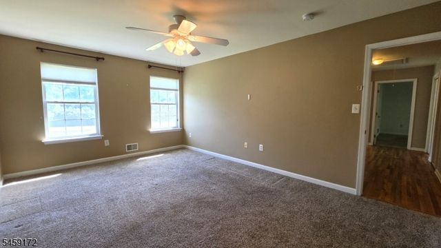 31 Summit Rd, Green Twp., NJ 07821