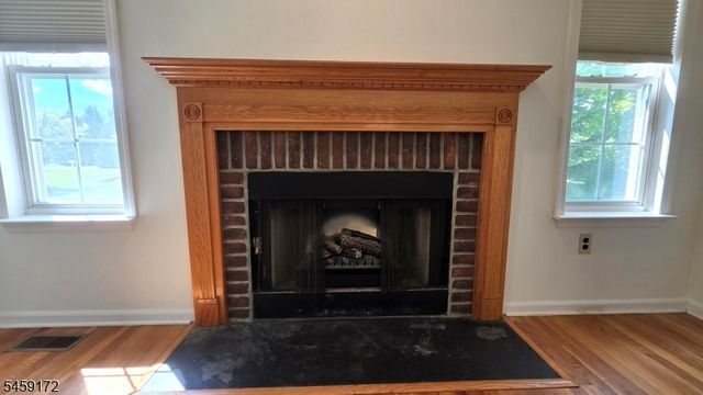 31 Summit Rd, Green Twp., NJ 07821