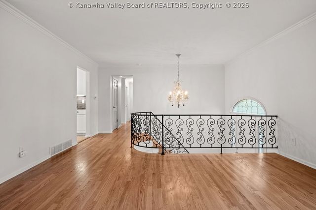 1384 Nottingham Road, Charleston, WV 25314