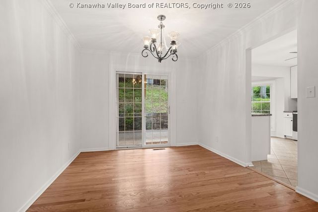1384 Nottingham Road, Charleston, WV 25314