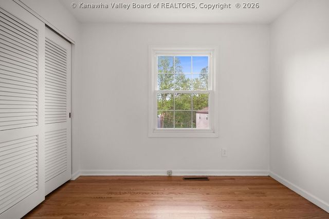 1384 Nottingham Road, Charleston, WV 25314