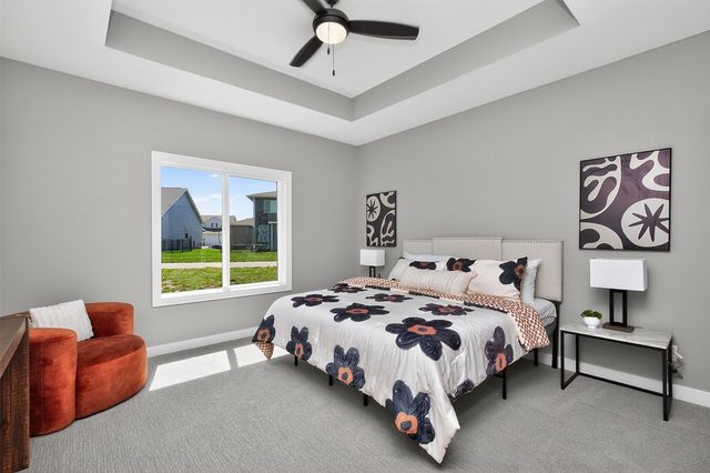 205 11th Court NW, Bondurant, IA 50035