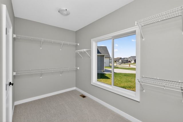 205 11th Court NW, Bondurant, IA 50035