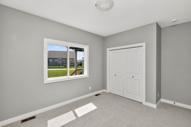 205 11th Court NW, Bondurant, IA 50035