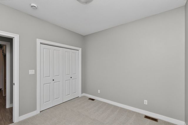 205 11th Court NW, Bondurant, IA 50035