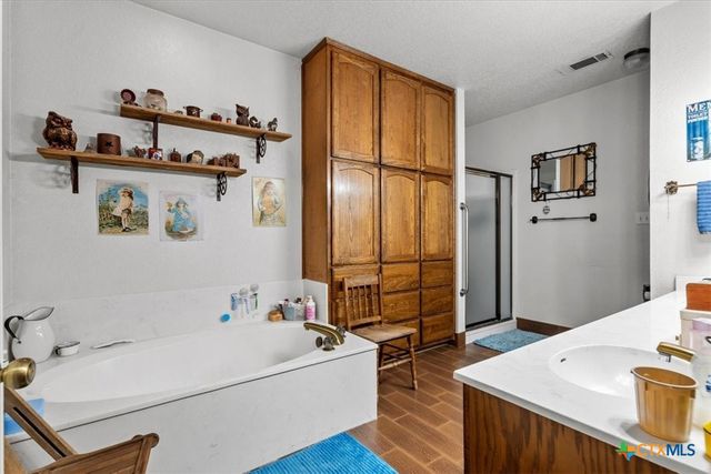 1500 CR 222, Kempner, TX 76539