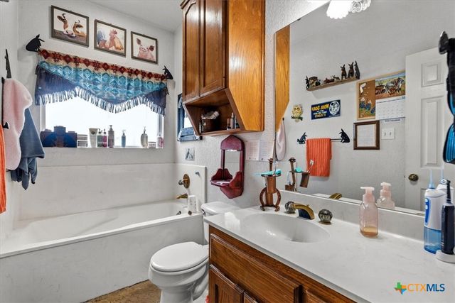 1500 CR 222, Kempner, TX 76539