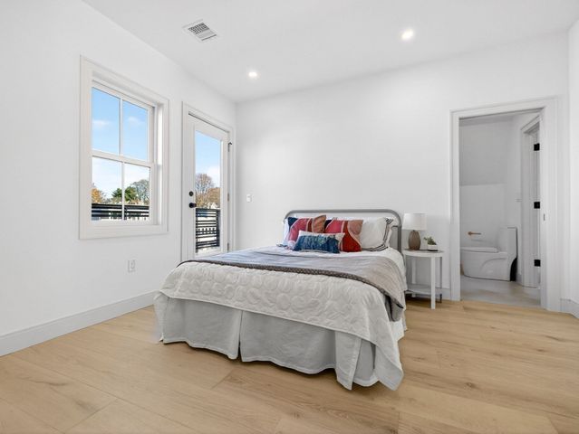 202 Powder House Blvd 2, Somerville, MA 02144