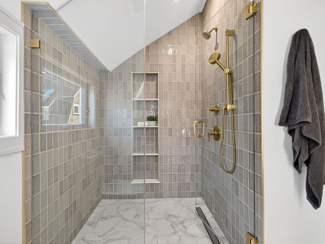 202 Powder House Blvd 2, Somerville, MA 02144