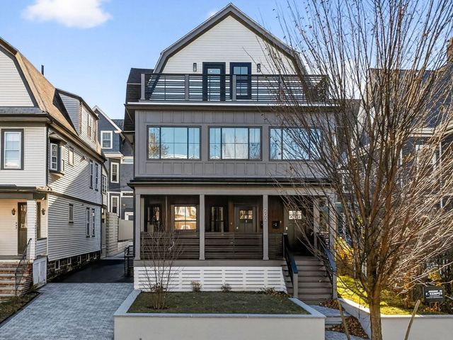 202 Powder House Blvd 2, Somerville, MA 02144