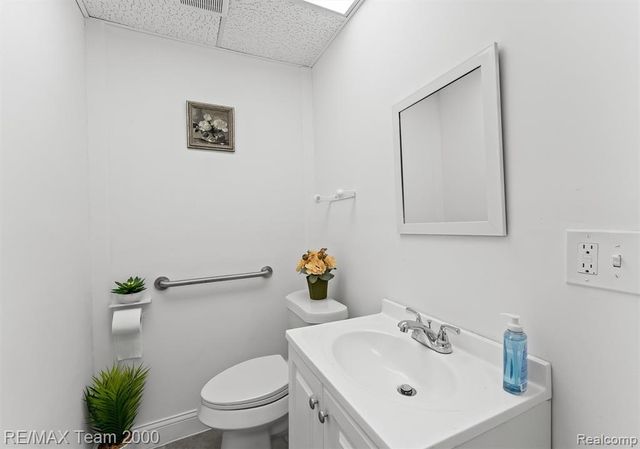 25611 Van Born Road, Taylor, MI 48180