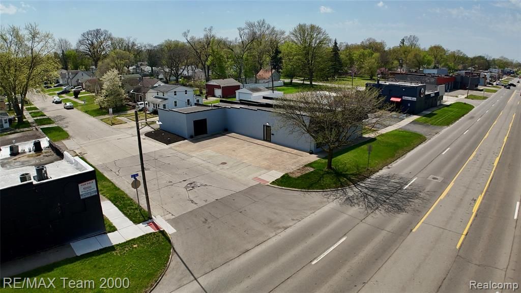 25611 Van Born Road, Taylor, MI 48180