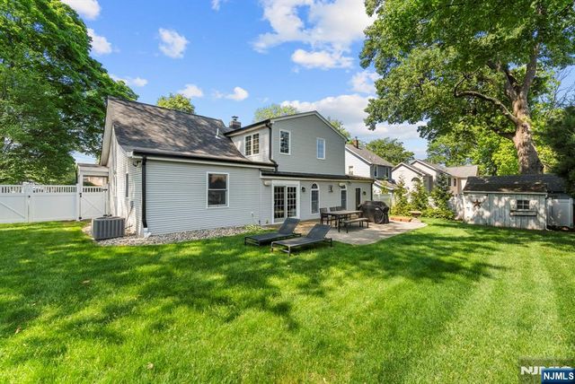 200 Hillside Avenue, River Edge, NJ 07661