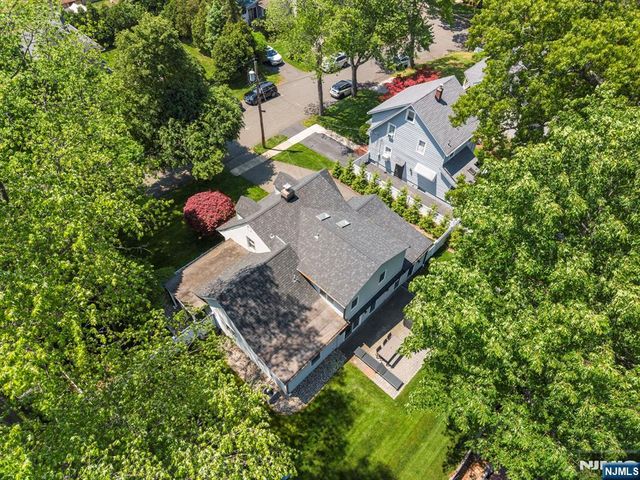200 Hillside Avenue, River Edge, NJ 07661