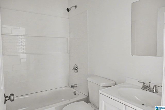 6821 65TH STREET S, Birmingham, AL 35212