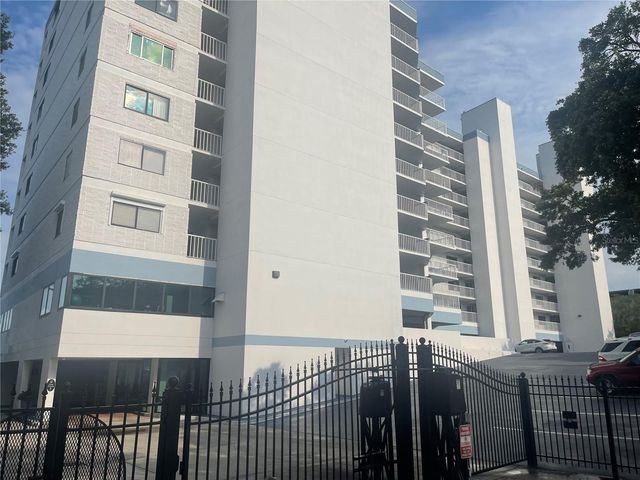 2 ADALIA AVENUE 302, Tampa, FL 33606
