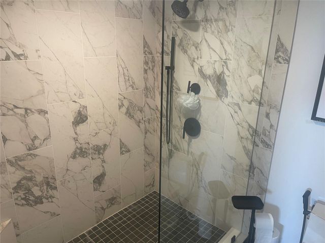 2 ADALIA AVENUE 302, Tampa, FL 33606